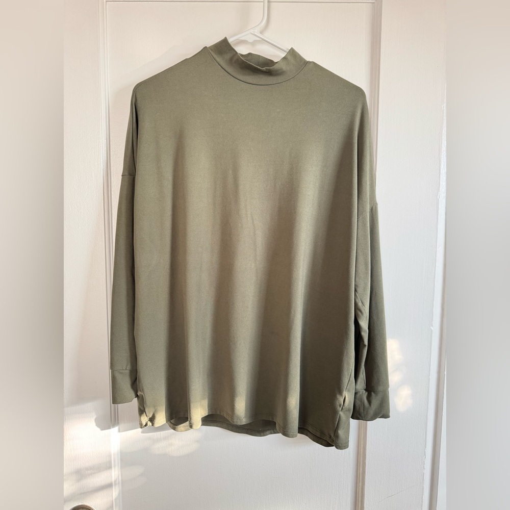 Olive Green Long Sleeve Tunic Top